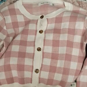 Small Cropped' Pink and White Checked Women's Cropped Sweater S But Fits Like XS